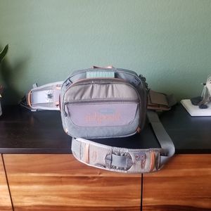 Fishpond Switchback Pro waist pack